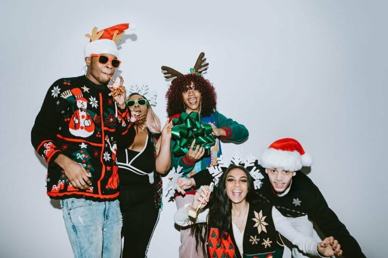 Generation Z Friends Christmas photo booth Generation Z Friends Christmas photo booth